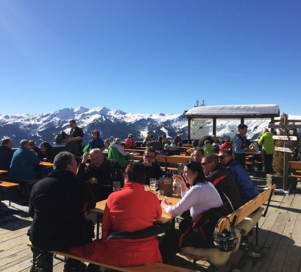 Rast vom Skifahren auf unserer Sonnenterrasse