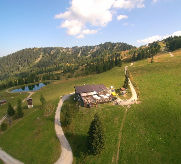 Blick von oben auf unsere Alm